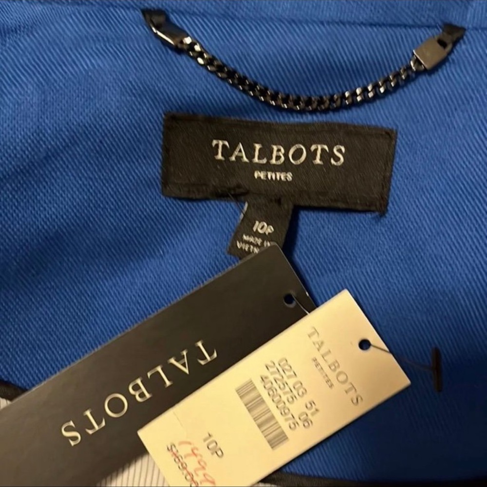 Talbots womans blazer size 12, petites lined double breasted. - Picture 2 of 5